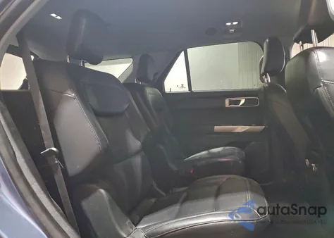 2021 Ford Explorer Xlt from USA, damaged, VIN 1FMSK8DH2MGA32880